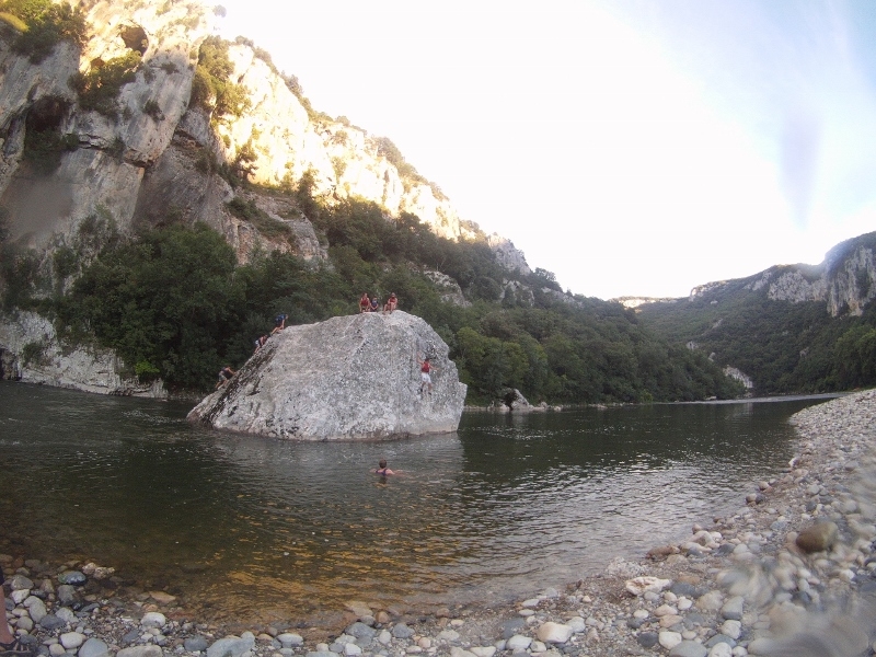 Village Camps International Summer Camp Ard&egrave;che, France 2019-07-26 https://www.villagecamps.com/journals_admin/images/928-35-20-07-2014 (800x533) (181).jpg